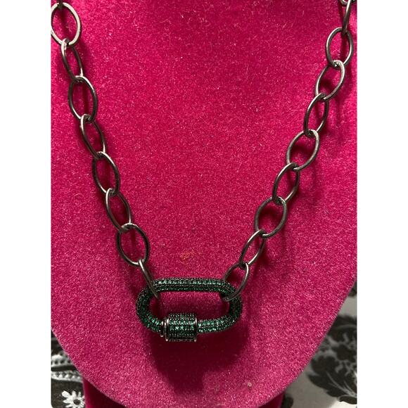 B.B. Lila gunmetal chain necklace with green pave carabiner necklace - Picture 2 of 4